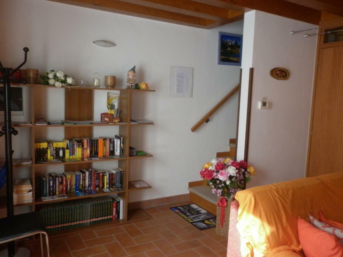 La Piccola Mimosa Apartment Sant'Ambrogio di Valpolicella Bagian luar foto
